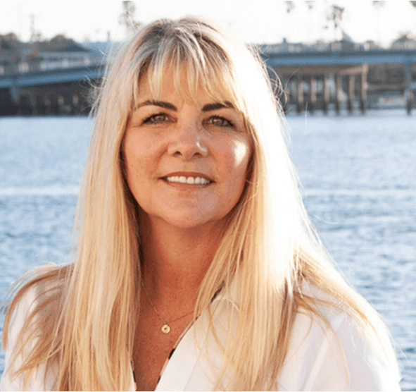 Kristina Duggan headshot